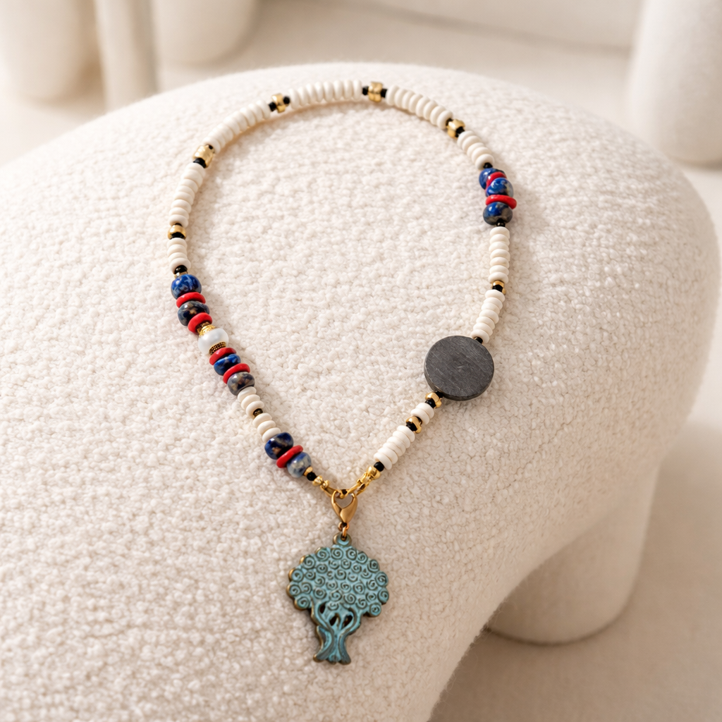 Lapis, hematite mate si coral sintetic