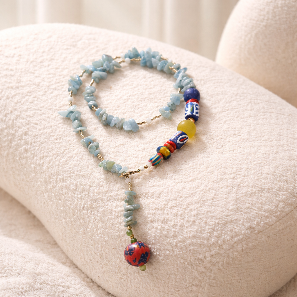 Acvamarina, coral si sticla Krobo