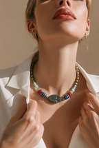 Acvamarin , hematit si coral