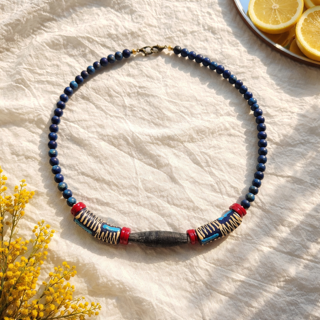 Lapis lazuli, os si sticla Krobo