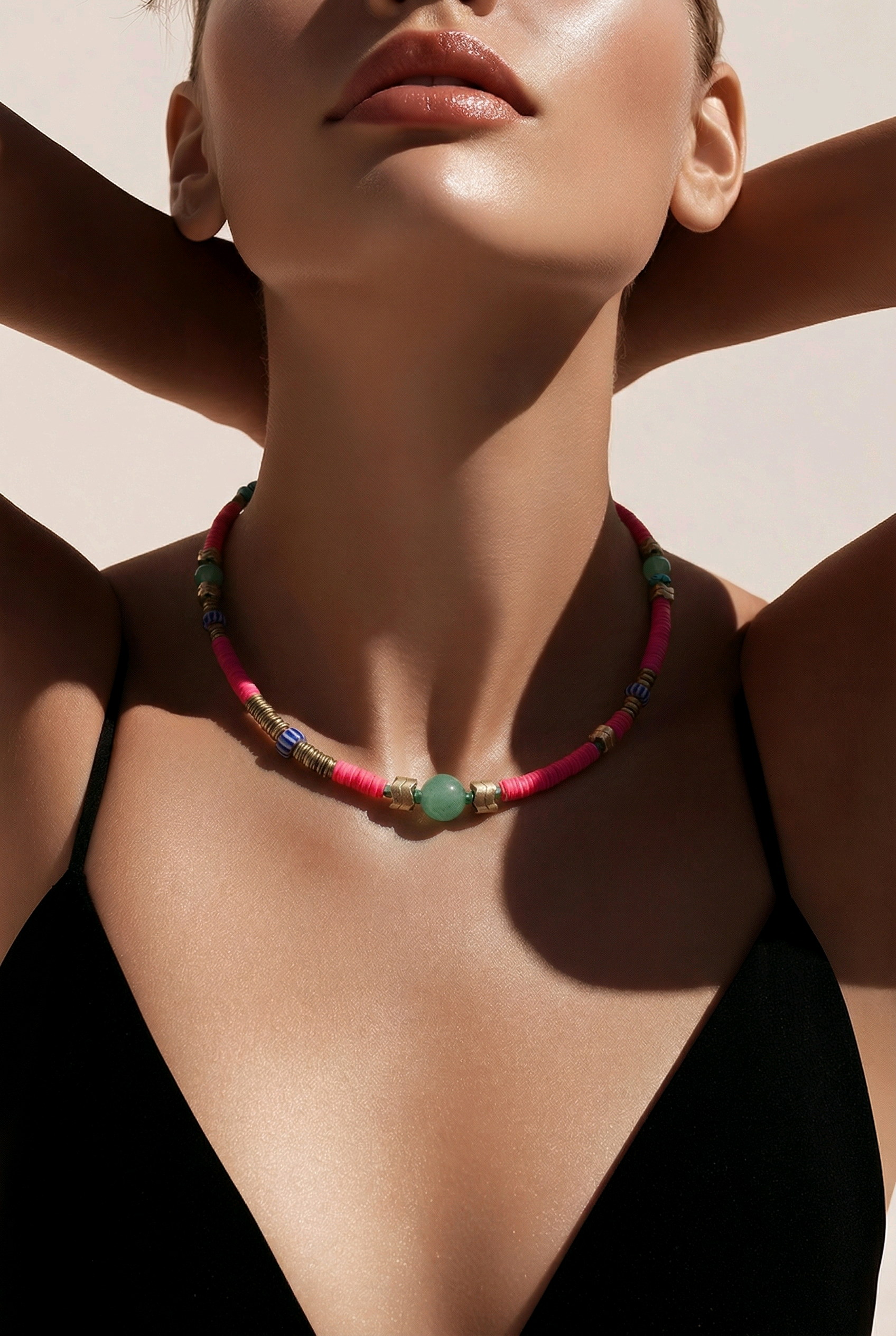 Aventurin, hematit si chipsuri colorate