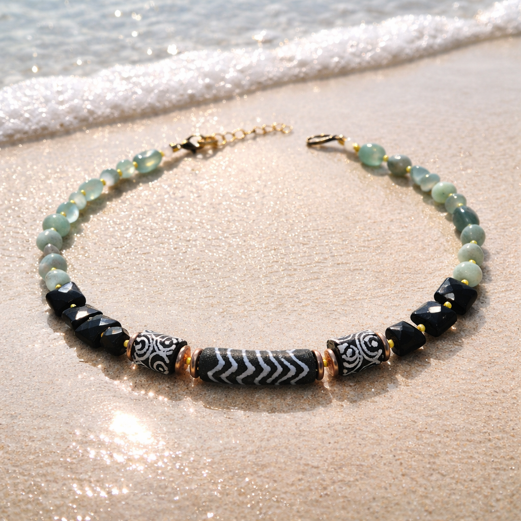 Onix, larimar, hematite, sticla Krobo si margele Myiuki