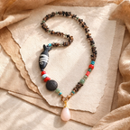 Quart fumuriu, margele Myiuki , lava, larimar,coral si os