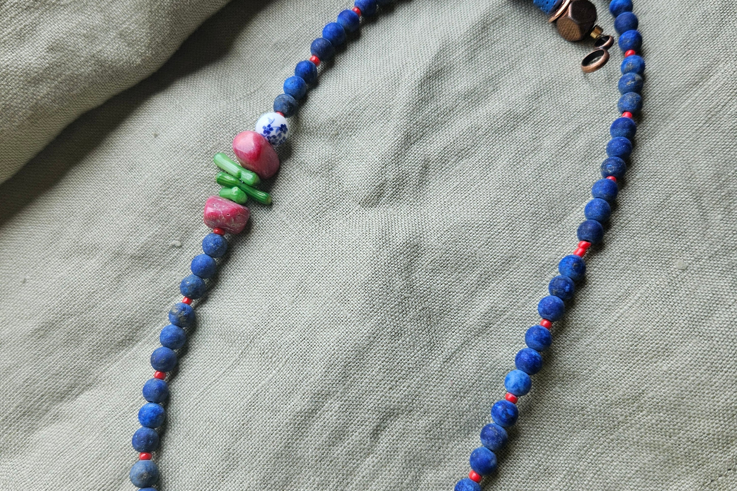 Lapis lazuli and lava stone