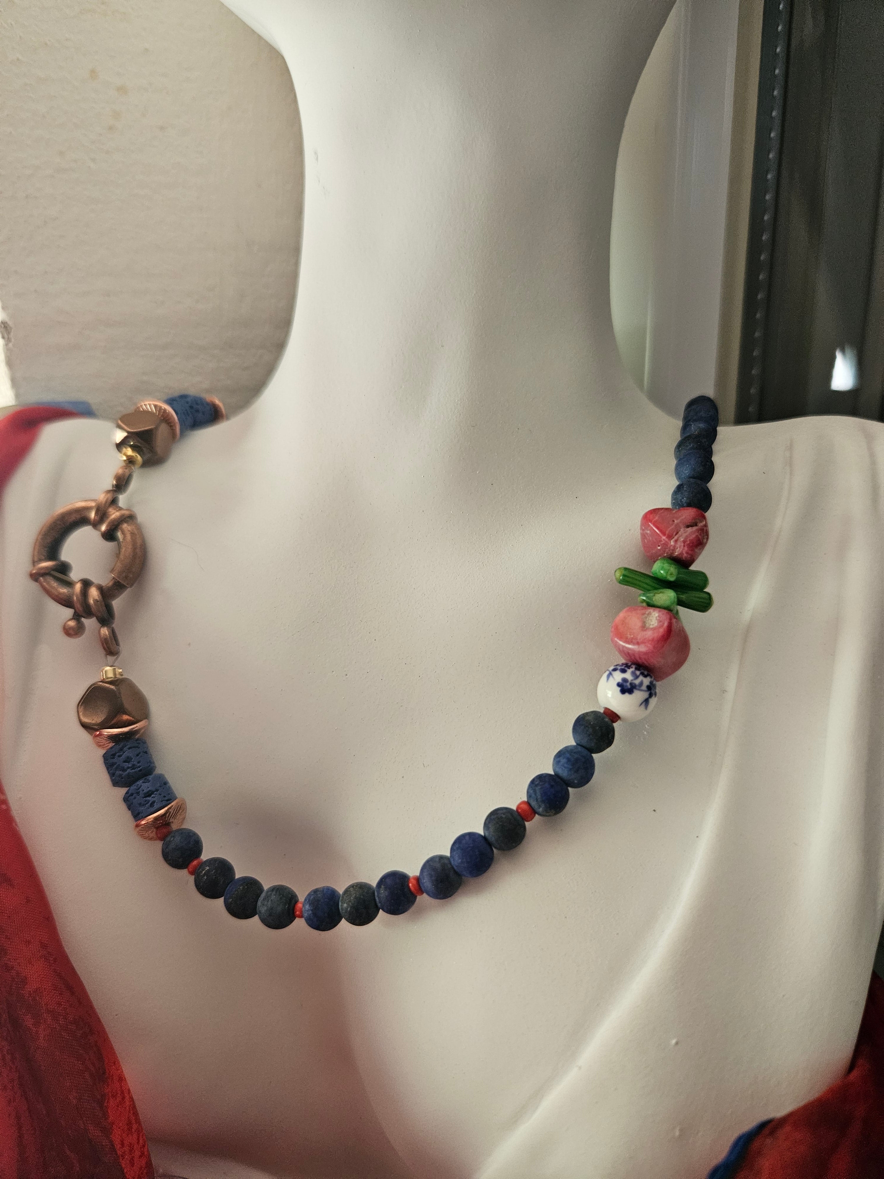 Lapis lazuli and lava stone