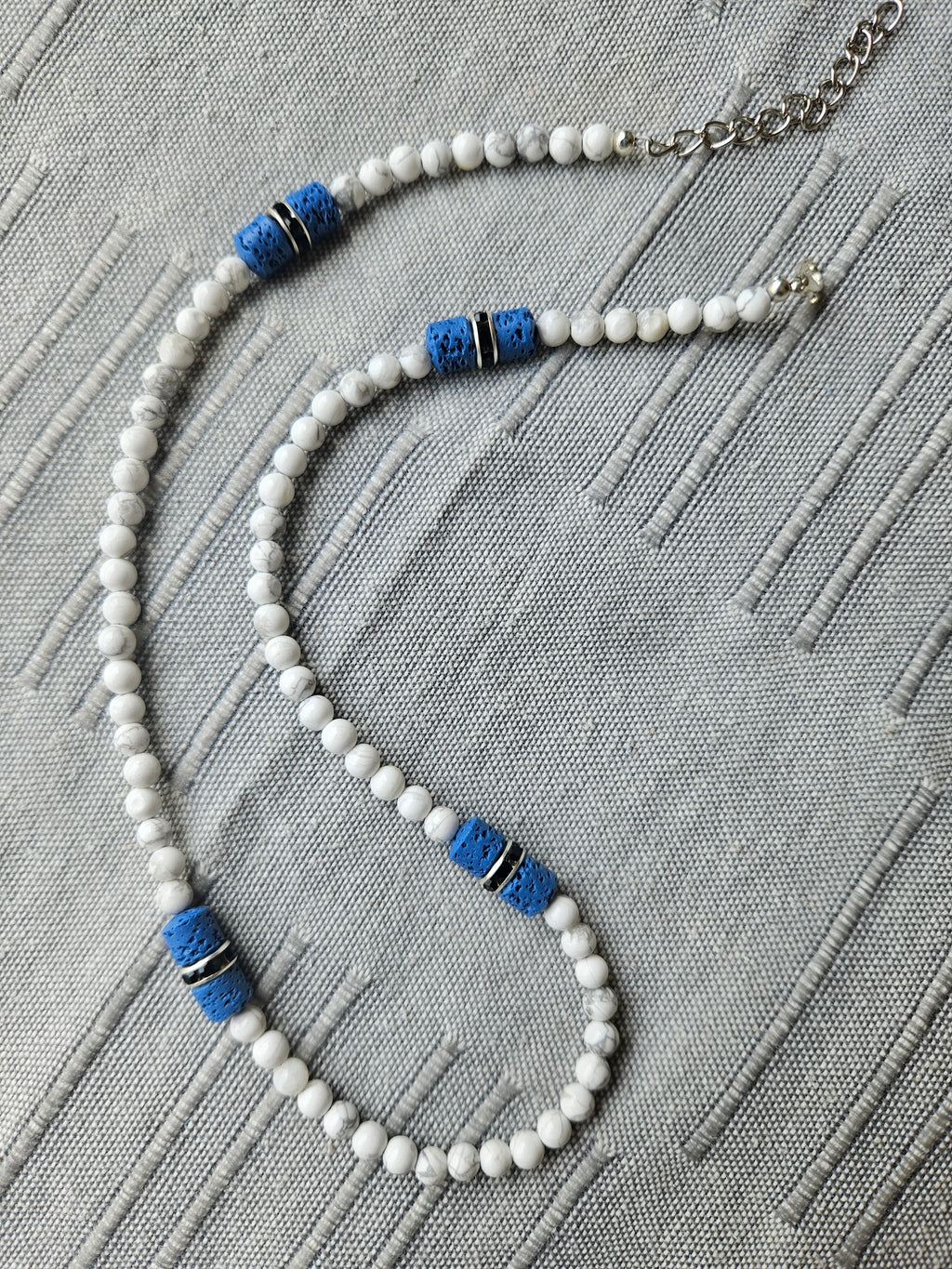 Howlite and lava stones