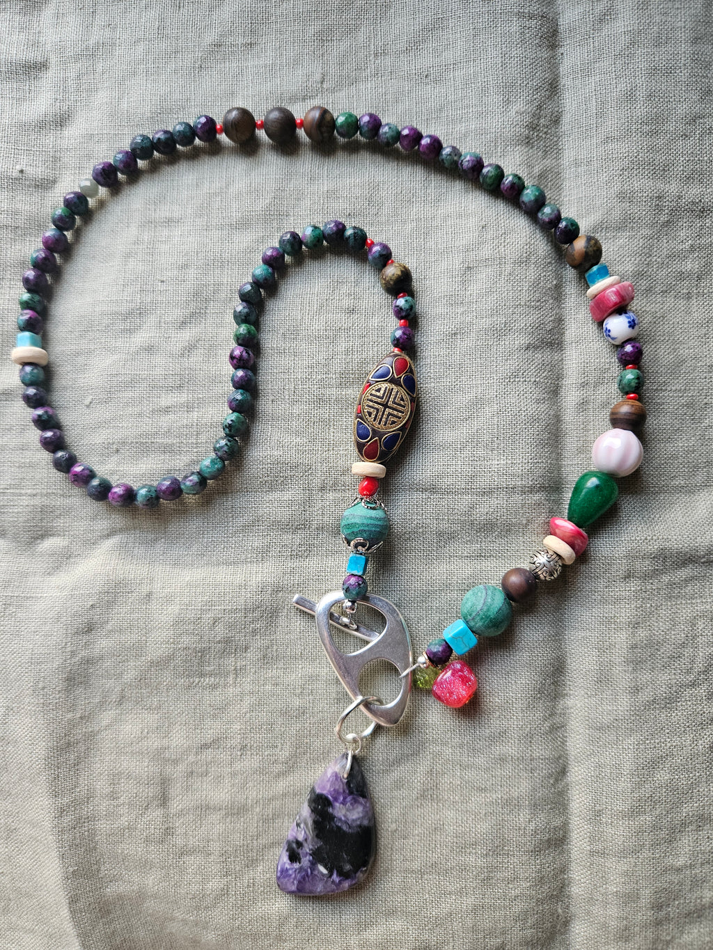 Jade and mix of semi-precious stones