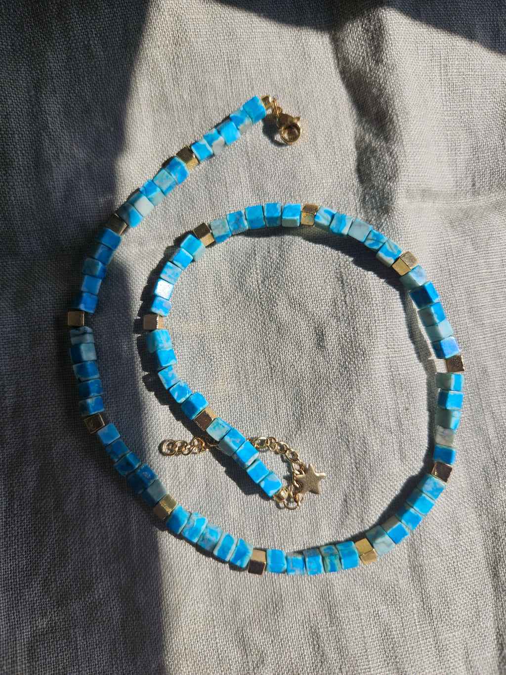 Howlite and hematite
