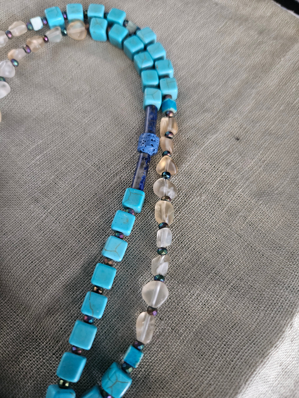 Synthetic turquoise, citrine and Indonesian details 