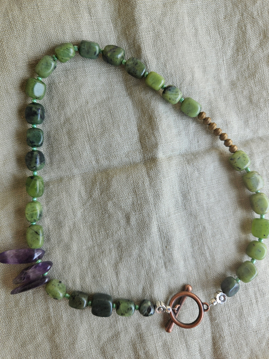 Green jade, amethyst and hematite