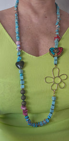 Turquoises, haulit and Indonesian beads