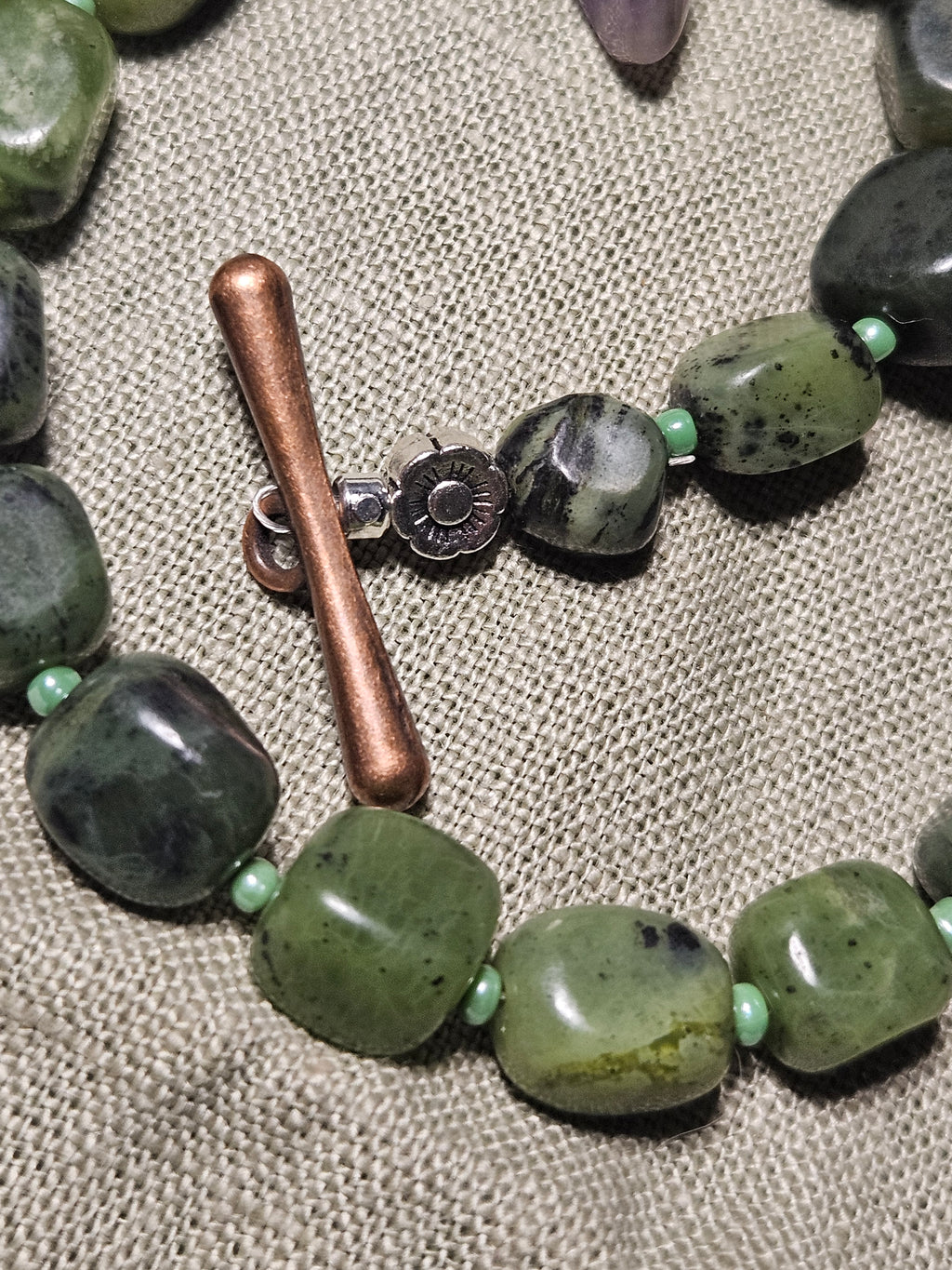 Green jade, amethyst and hematite