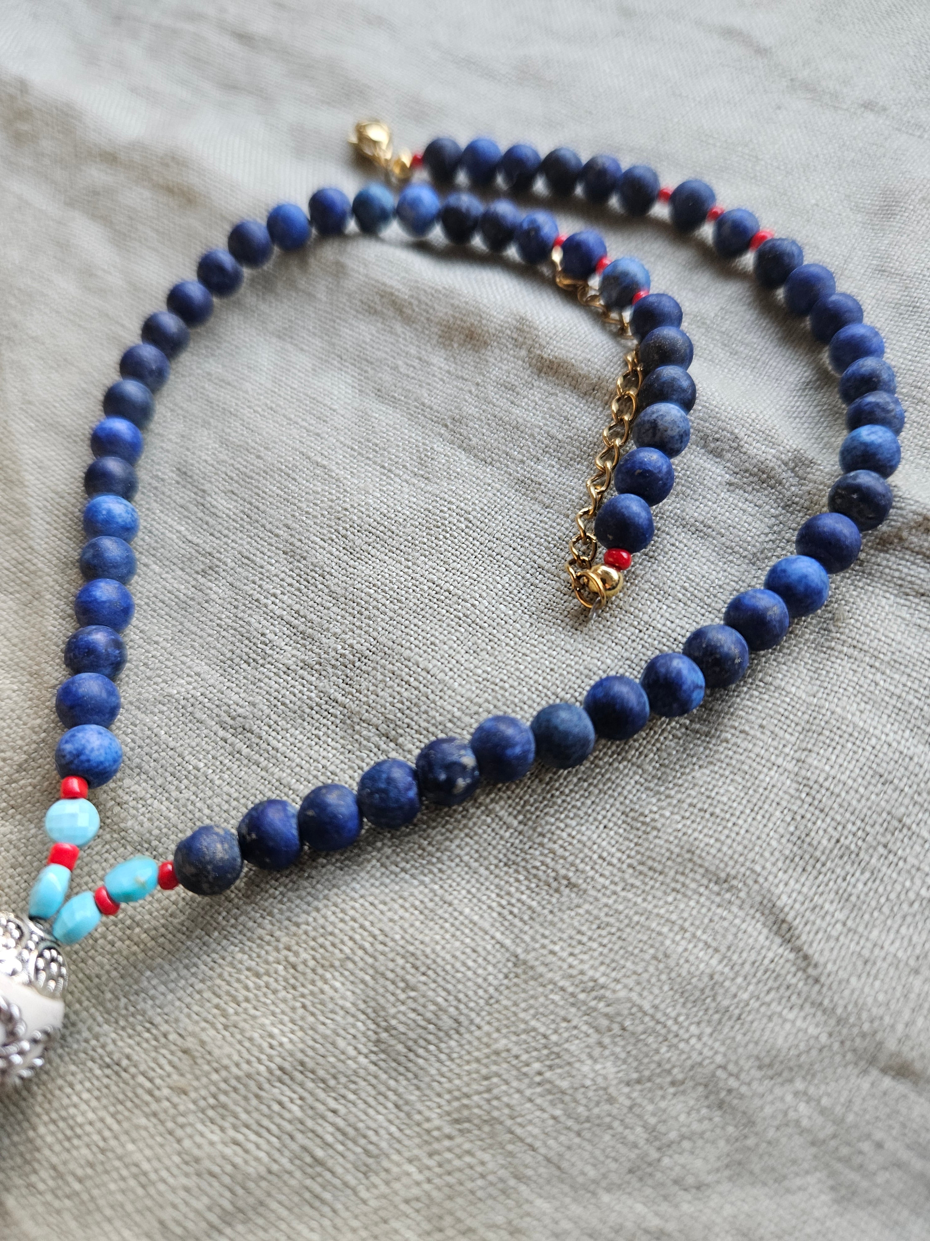 Lapis lazuli si mix de pietre semipretioase