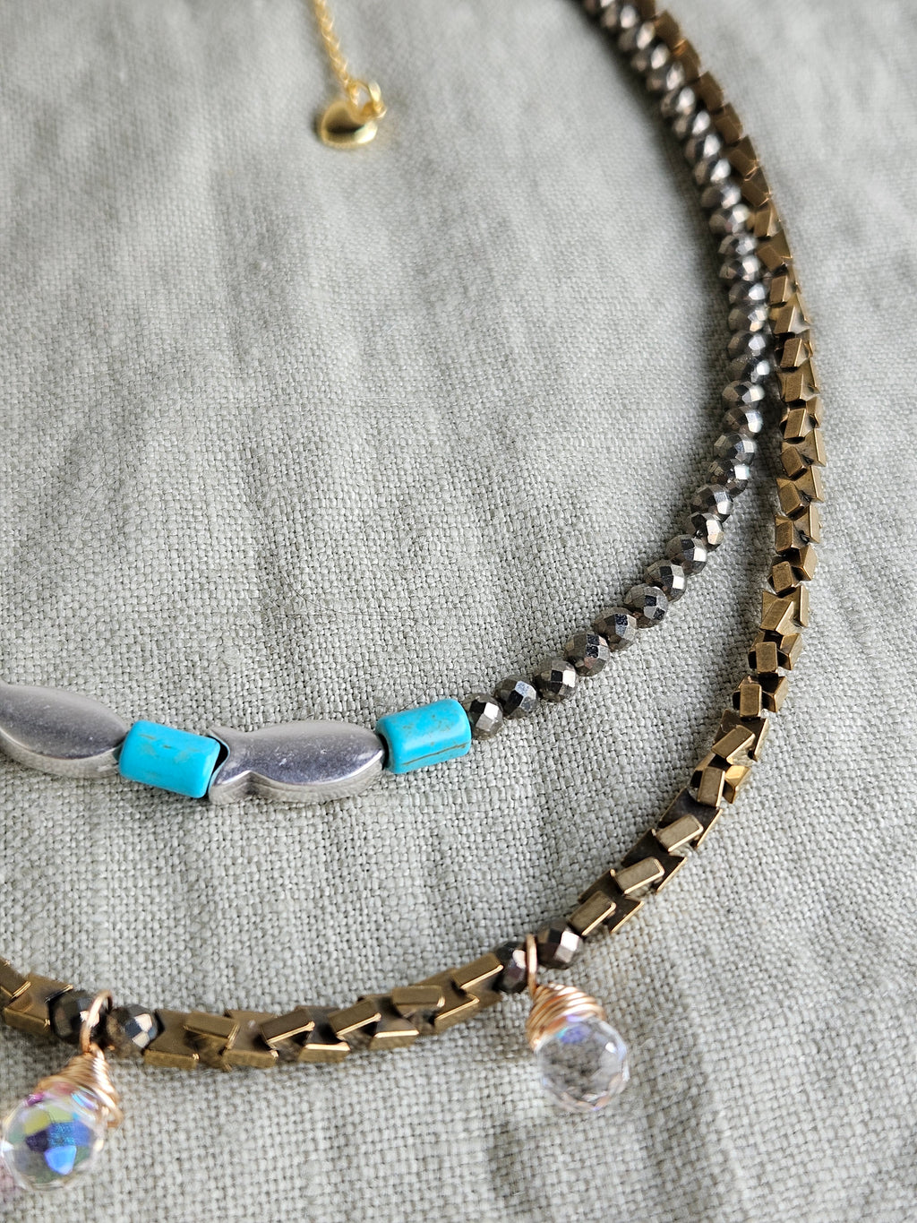 Pirita si hematite