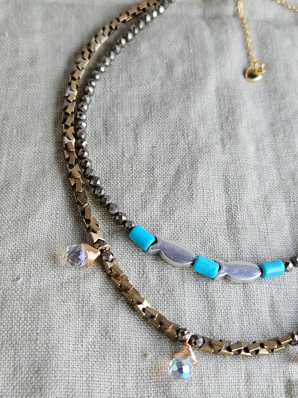Pirita si hematite