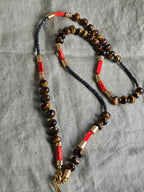 Agat rosu, lavastone si hematite
