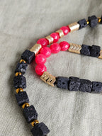 Agat rosu, lavastone si hematite