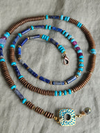 Hematit, lapis lazuli si turcoaze sntetice