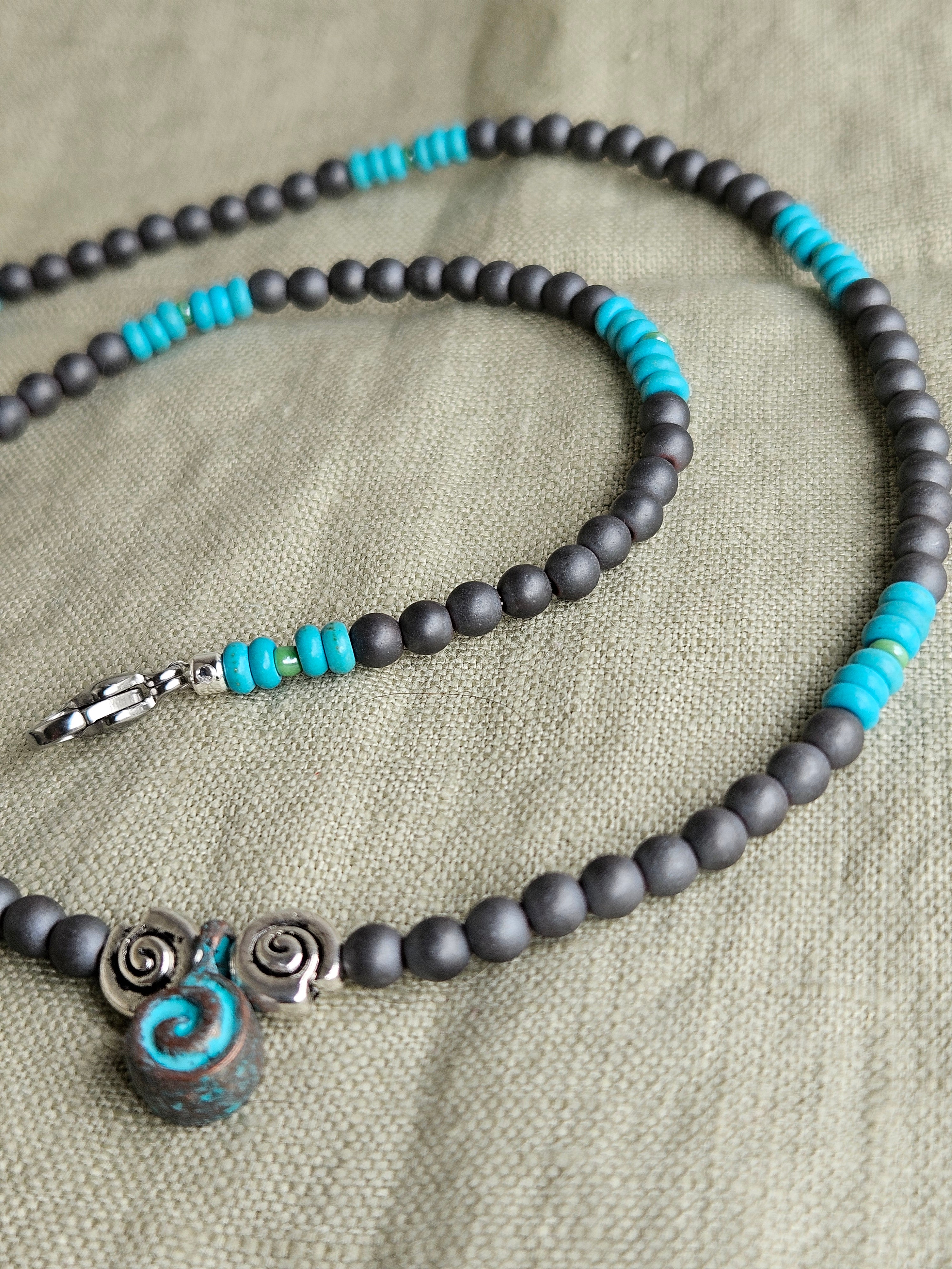 Hematite negre si turcoaz sintetic