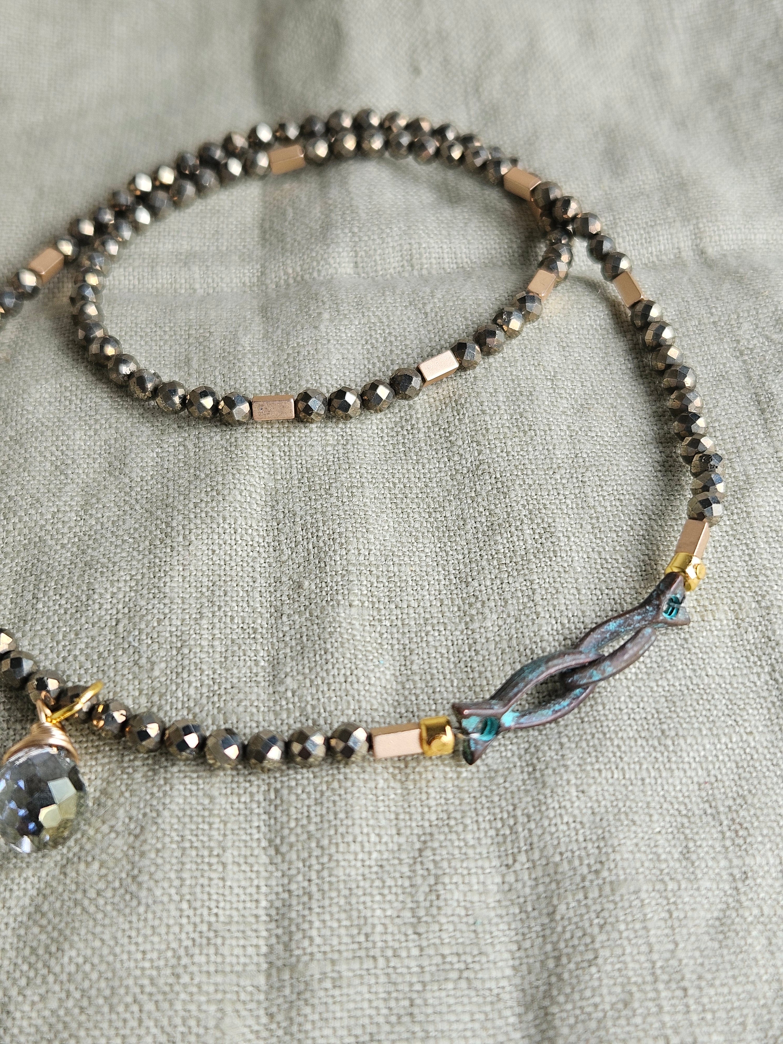Pirita si hematite