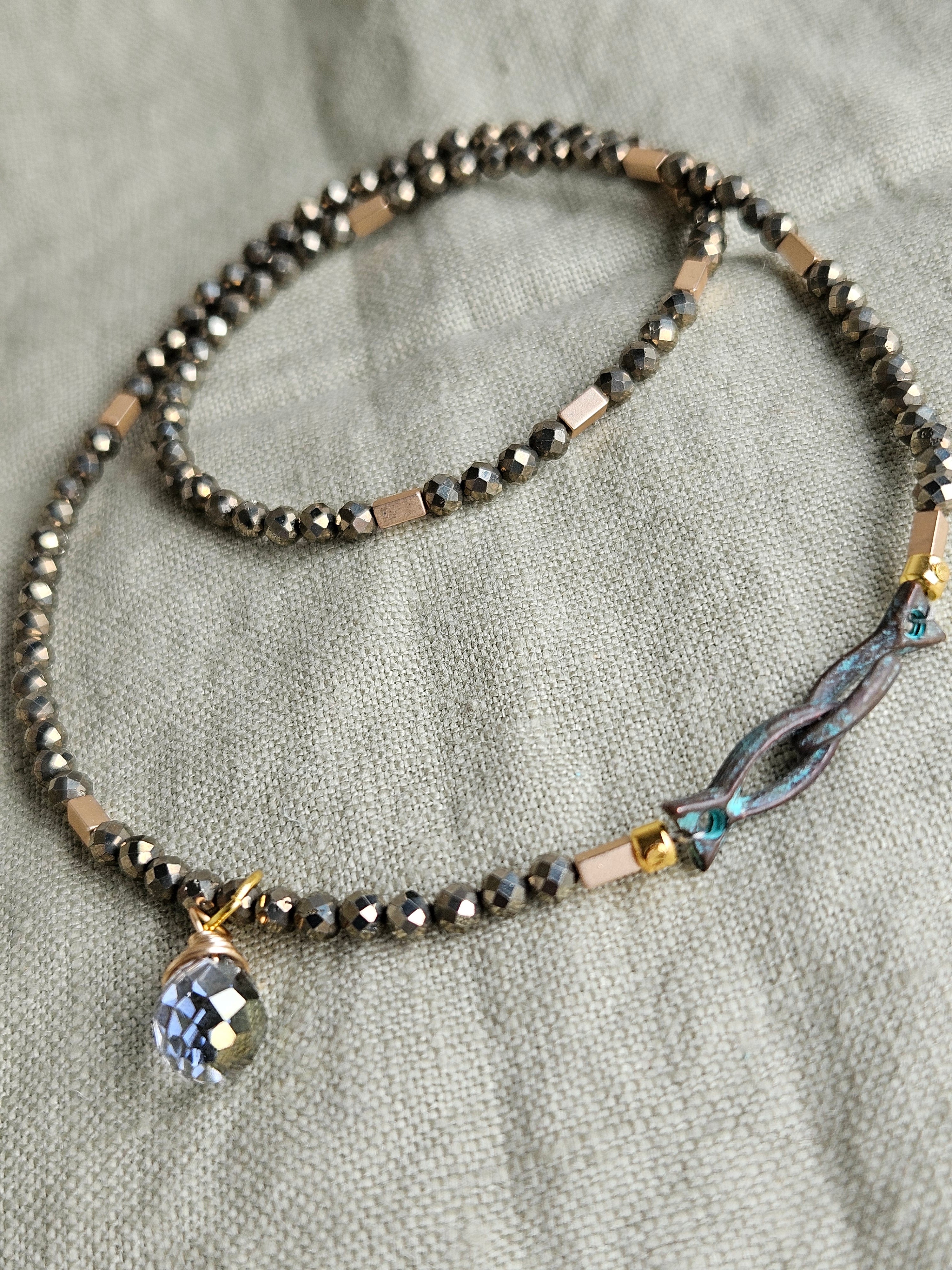 Pirita si hematite