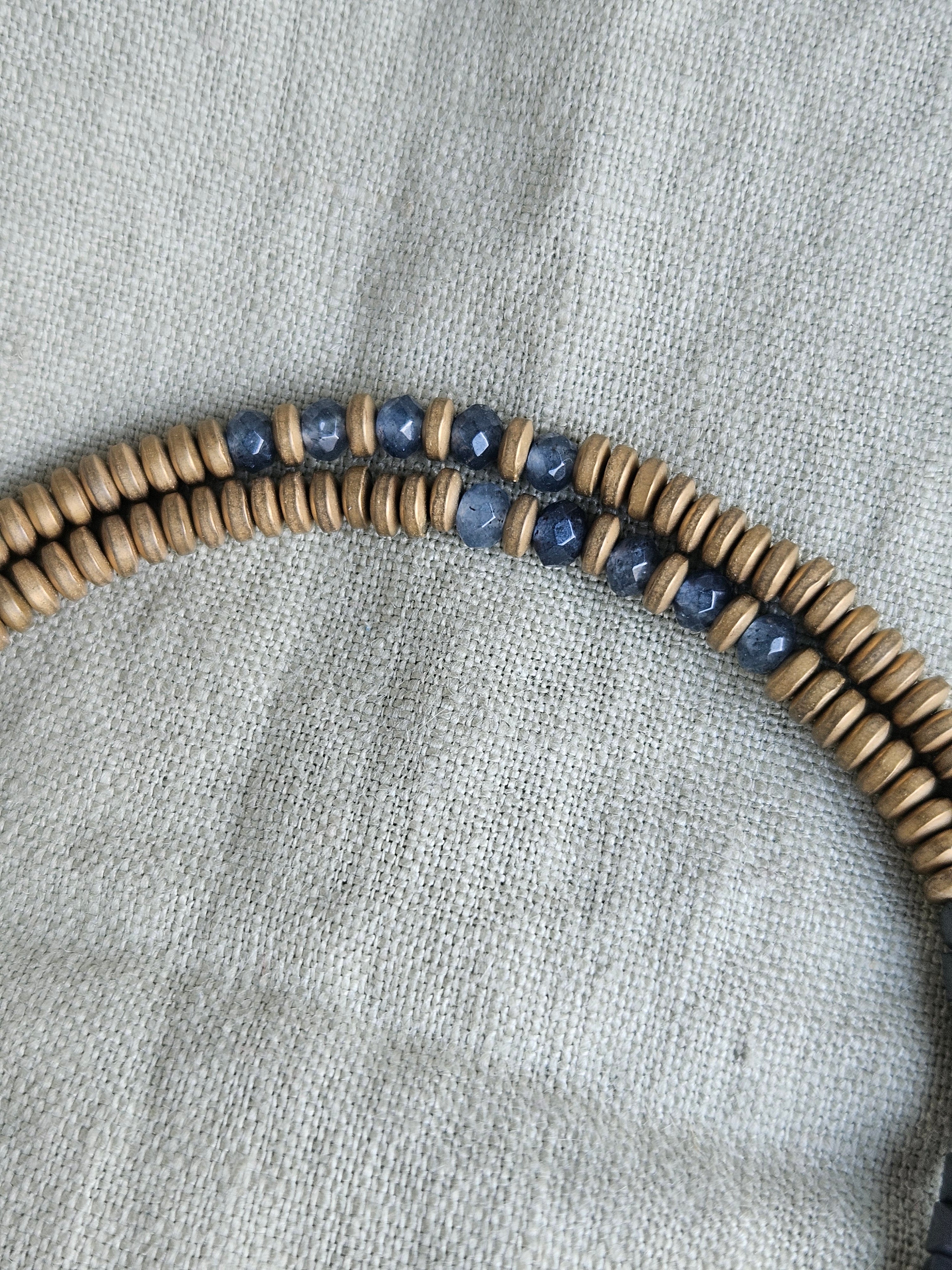Jad, hematite si aventurin