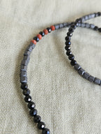 Onix, hematit si carneol