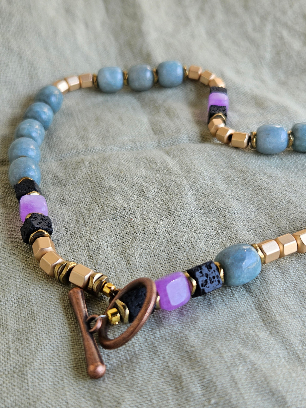 Jad hematite si lava stone