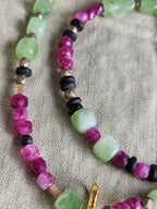 Jad si hematite