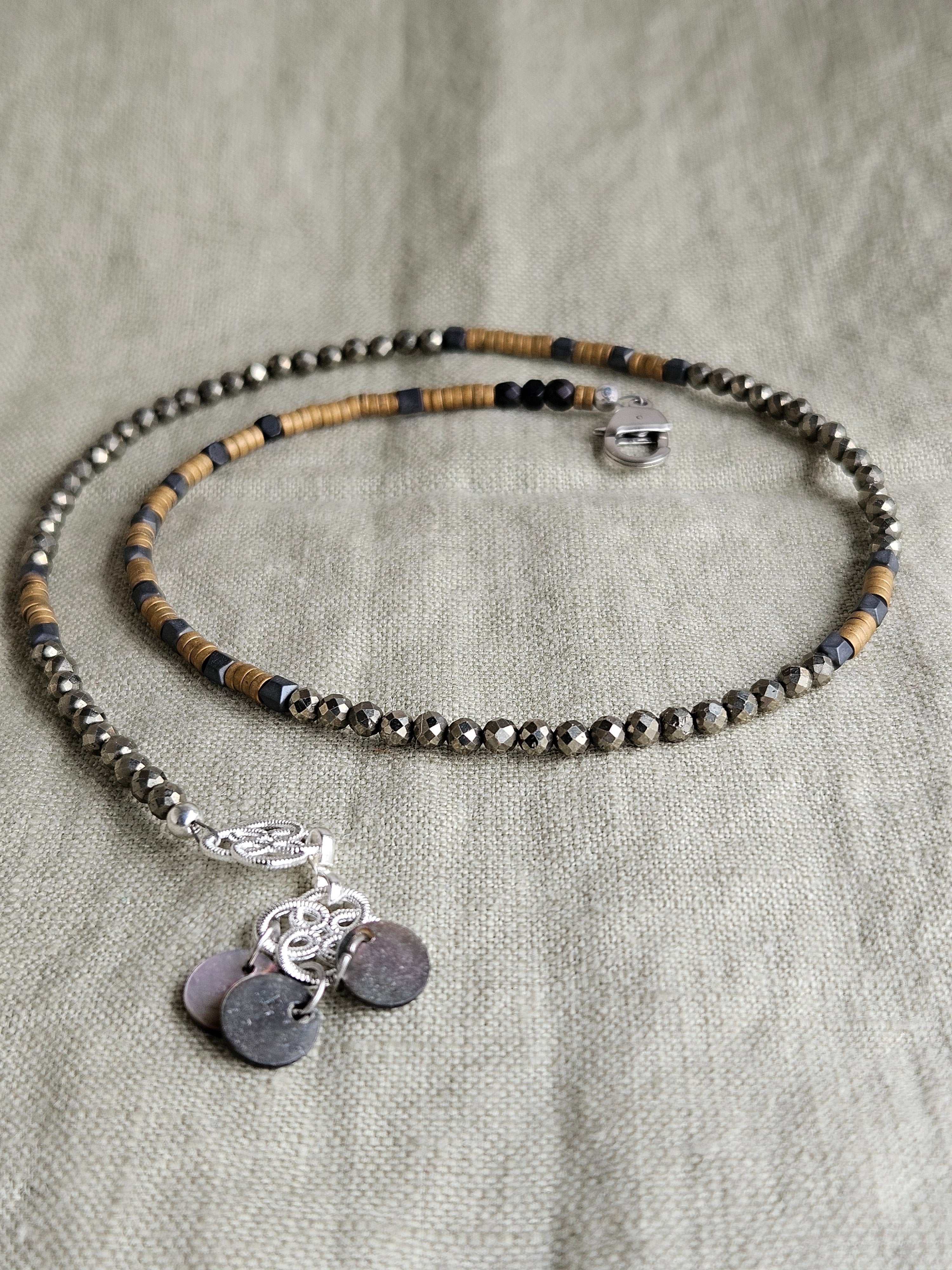 Pirita si hematite