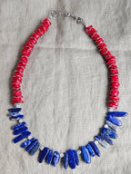 Coral, lapis lazuli si piatra lunii