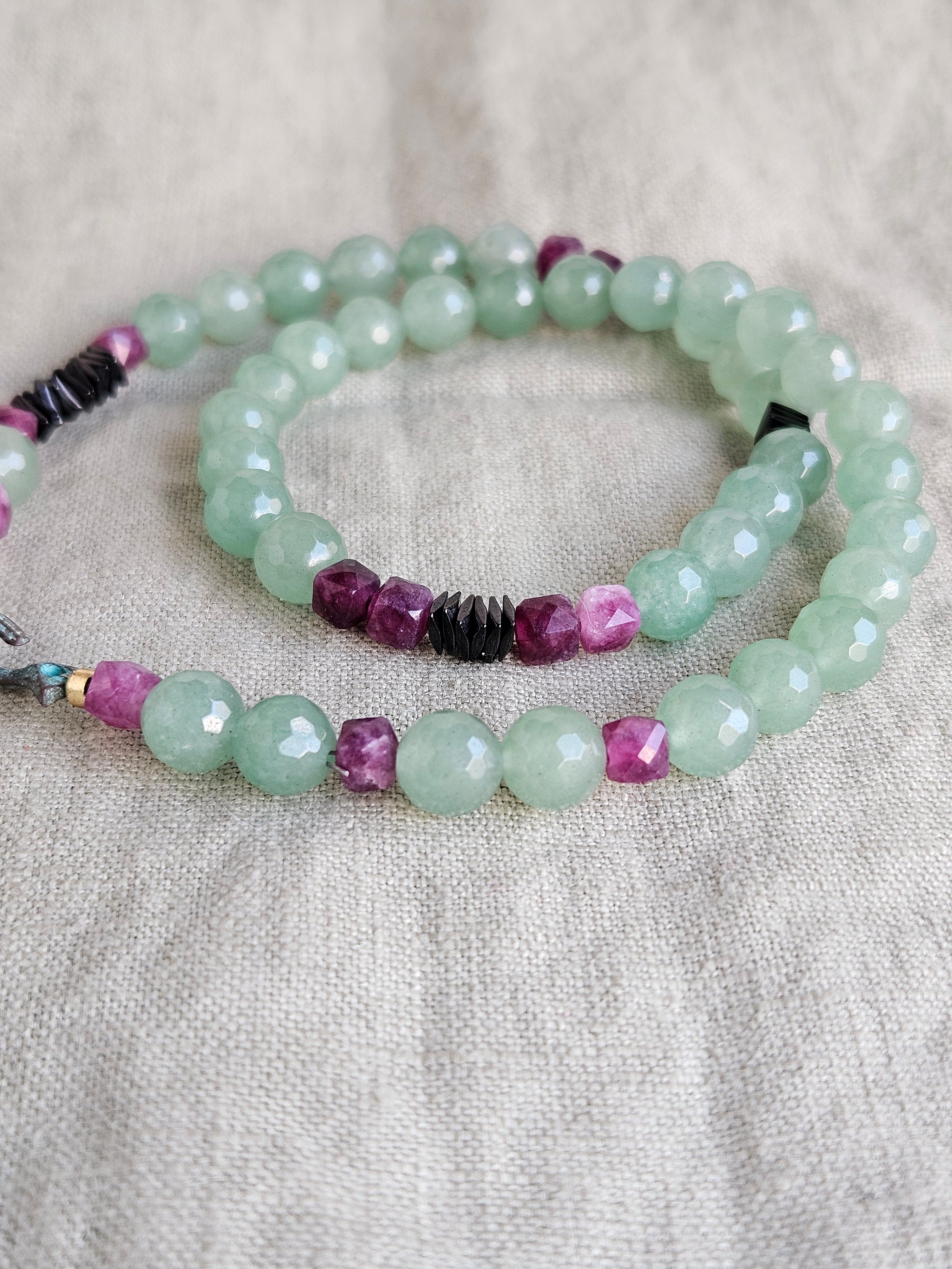 Aventurin, jad si hematite