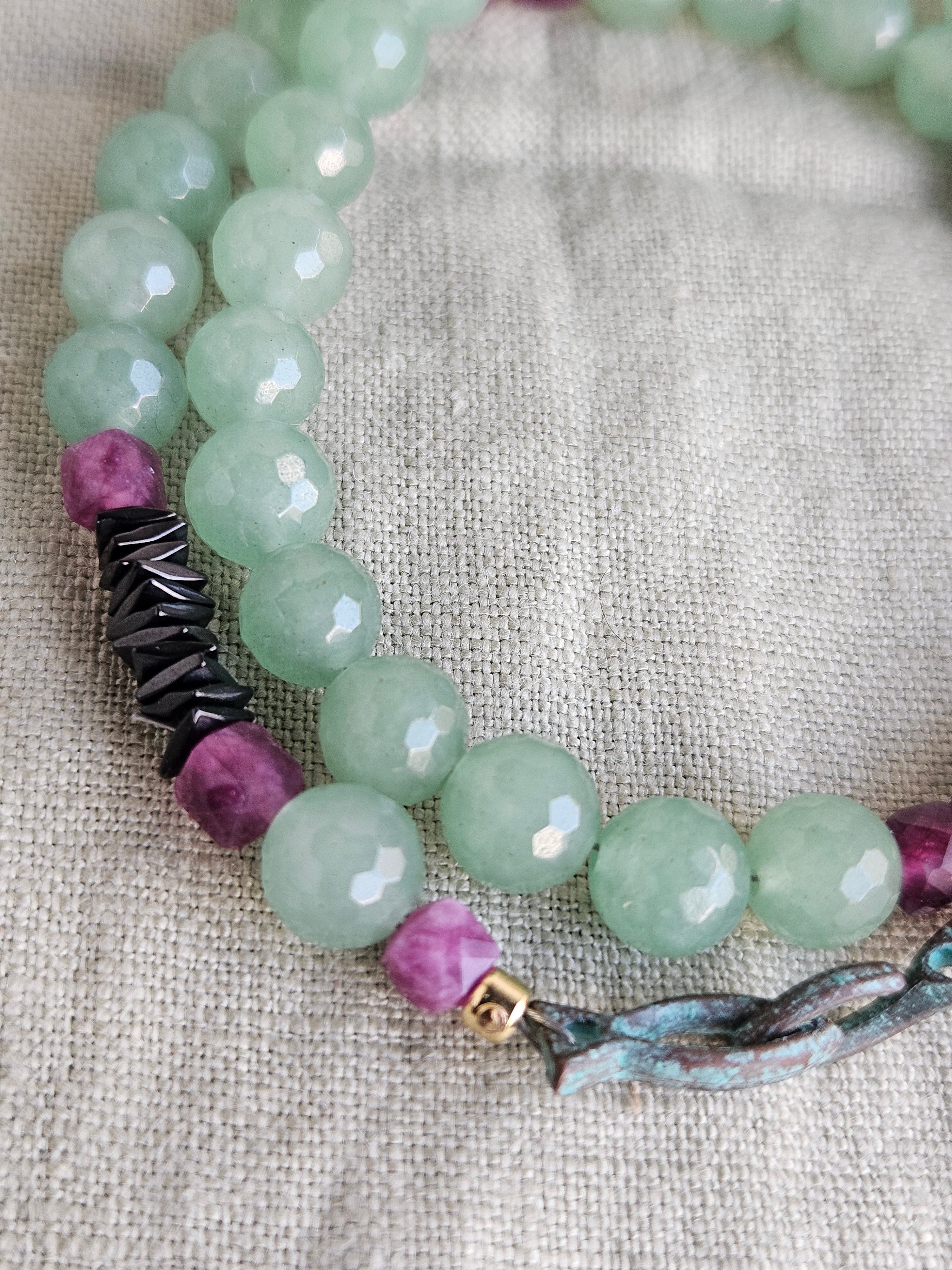 Aventurin, jad si hematite