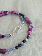 Jad si hematite