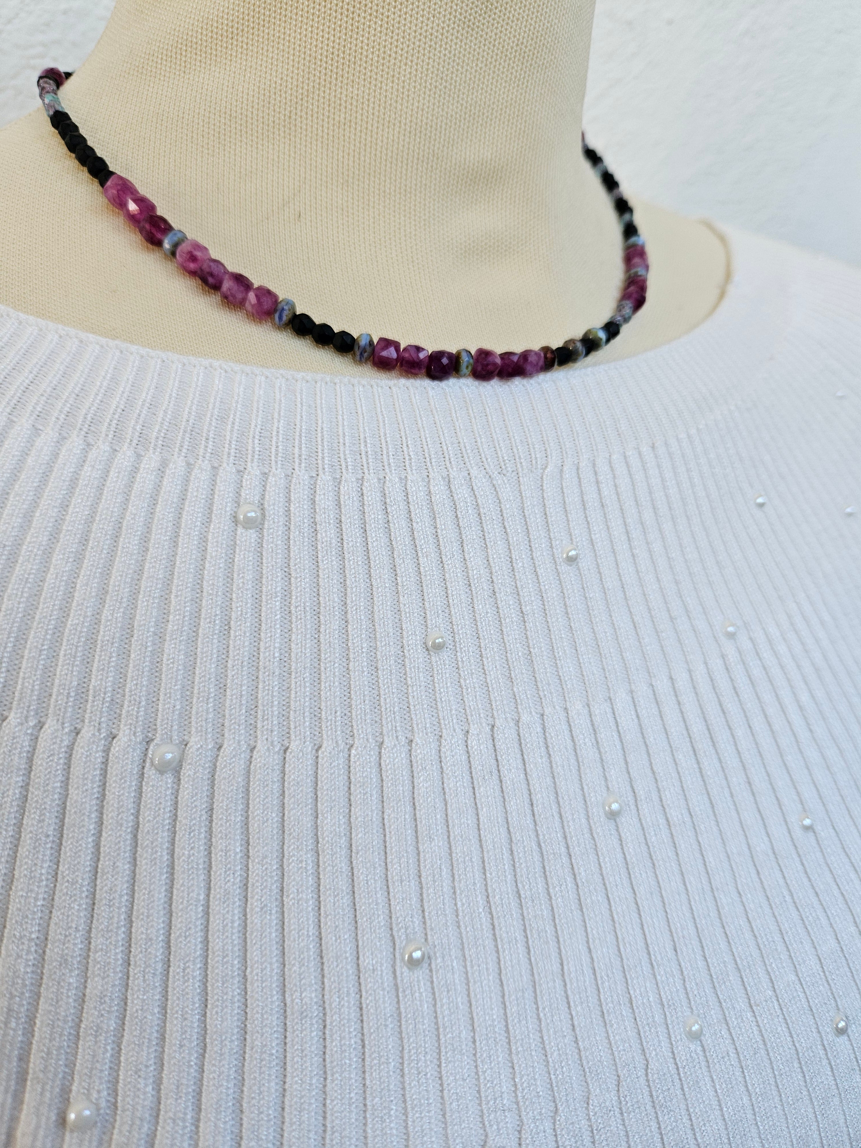 Jad si hematite