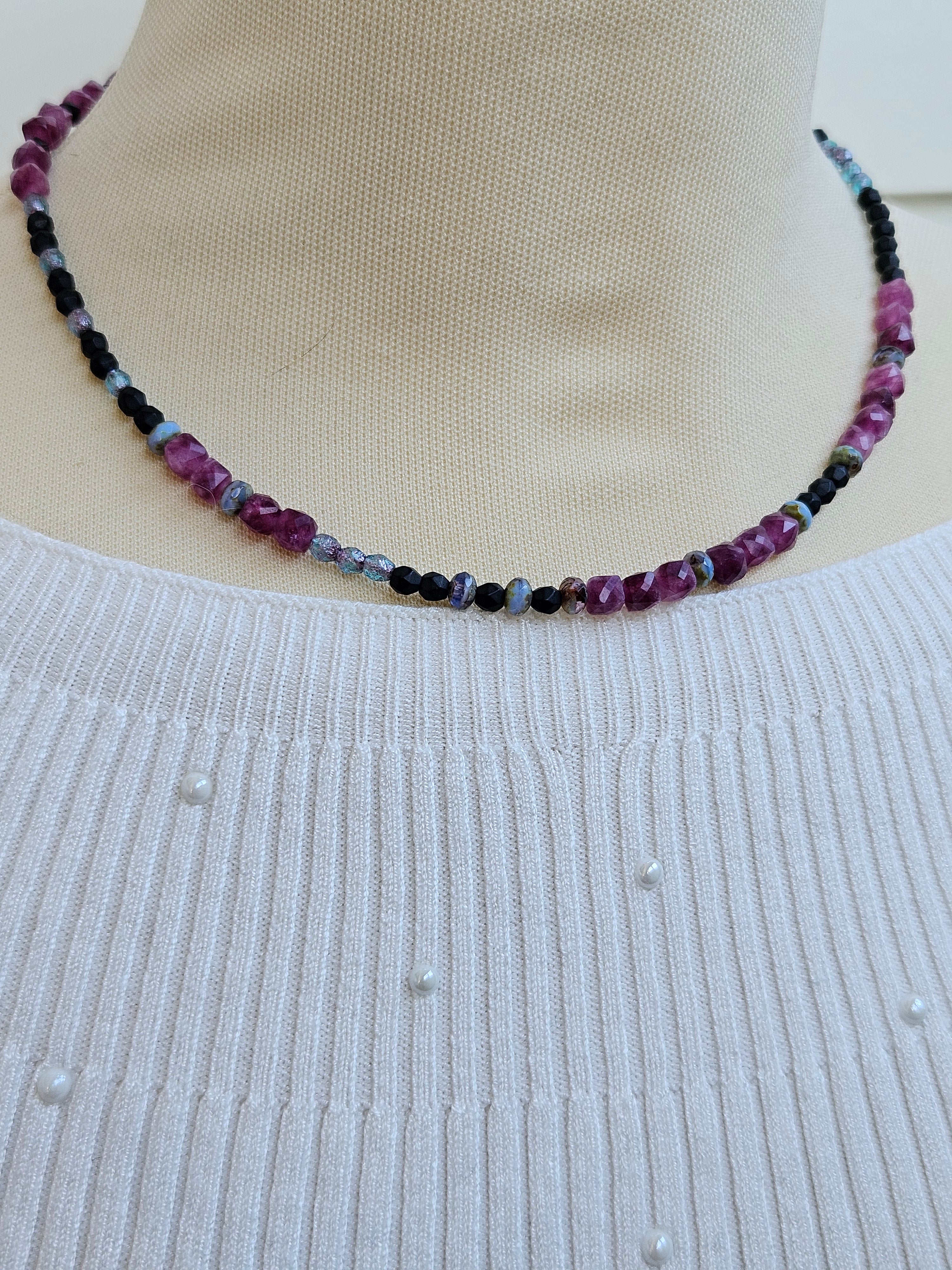 Jad si hematite