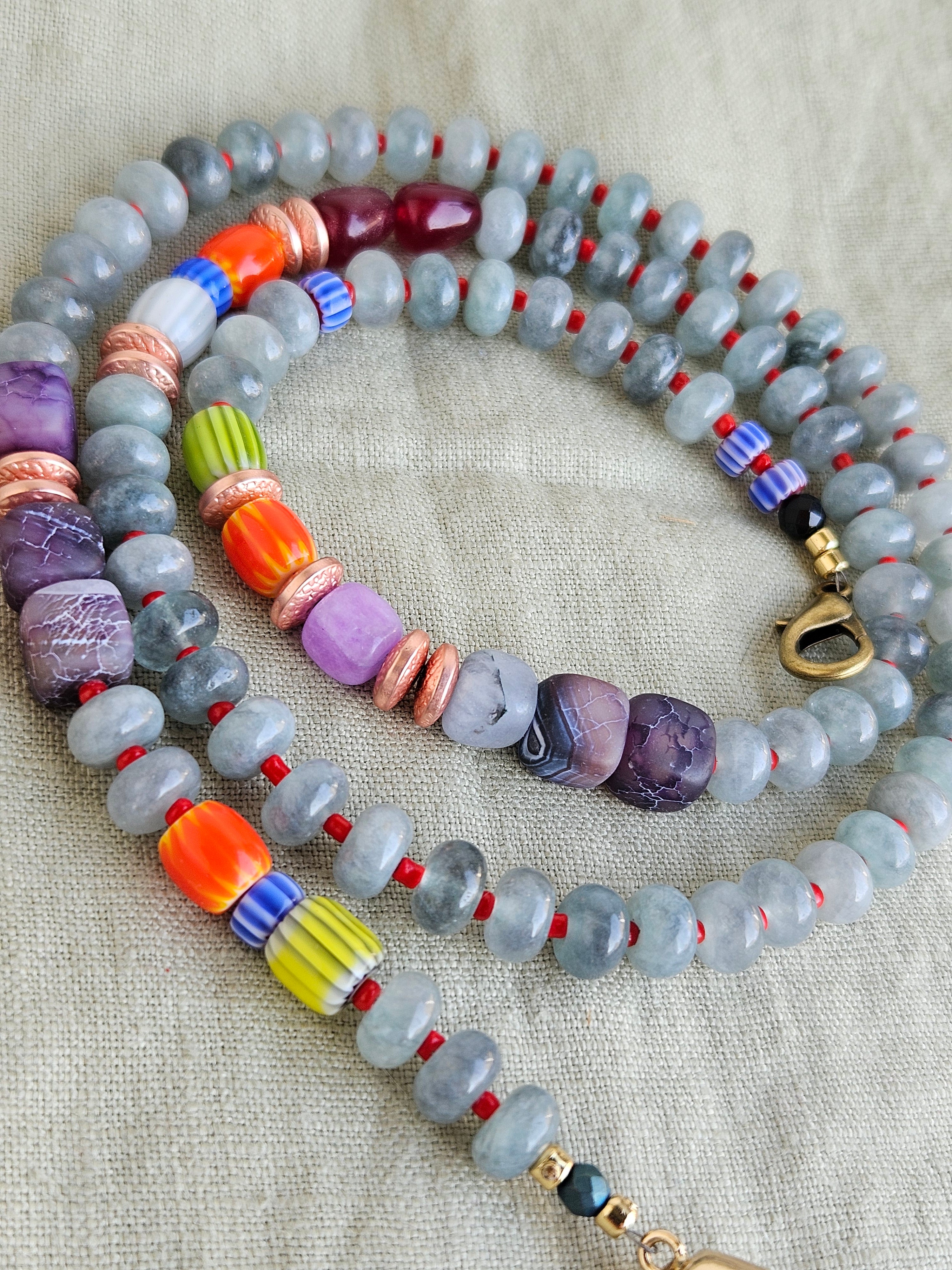 Jad, ametist si ceramica