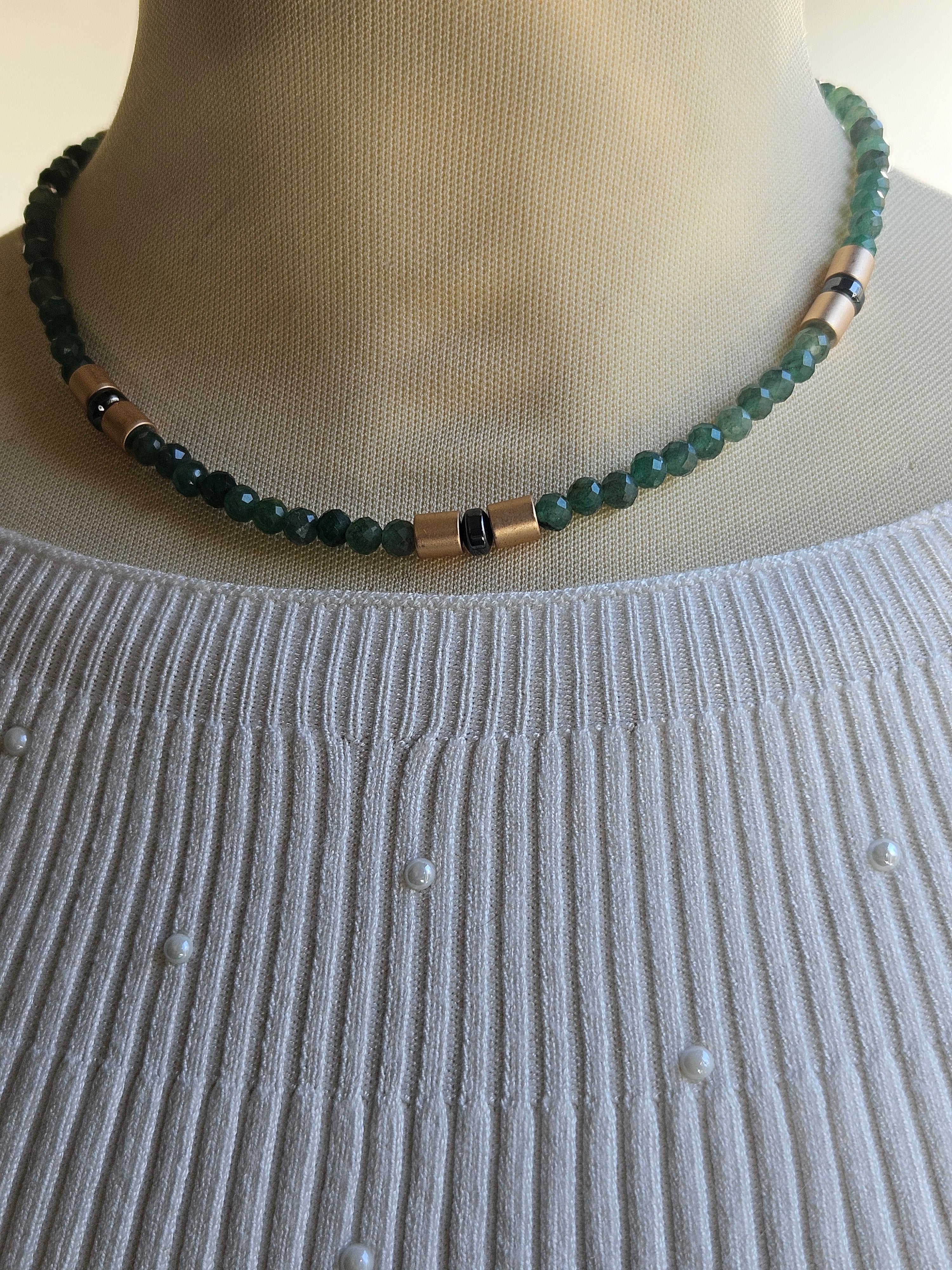 Aventurin si hematite