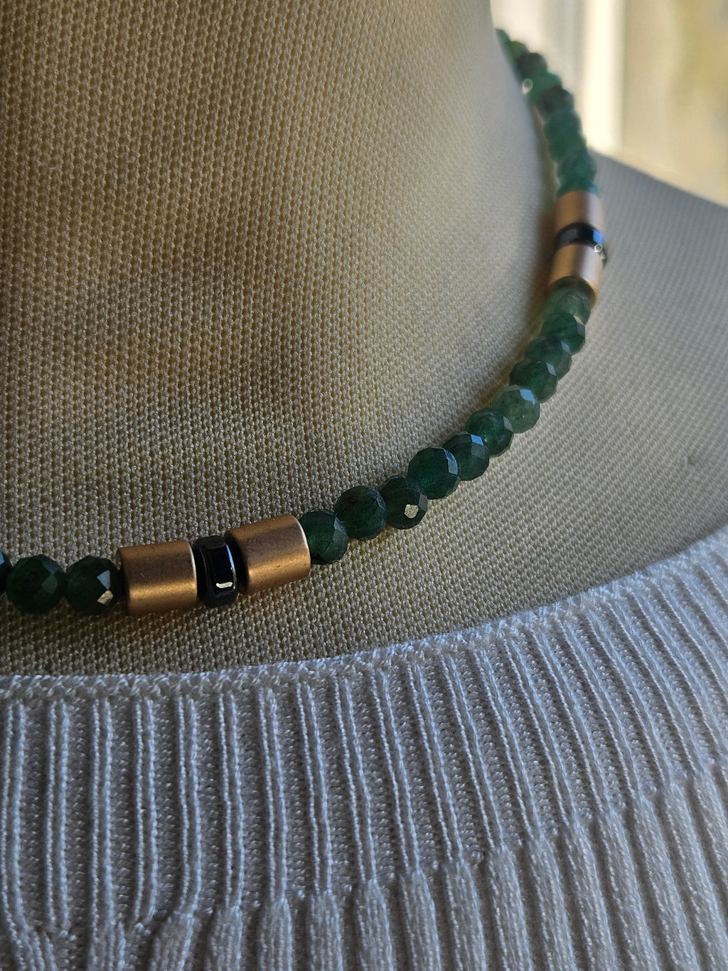 Aventurin si hematite