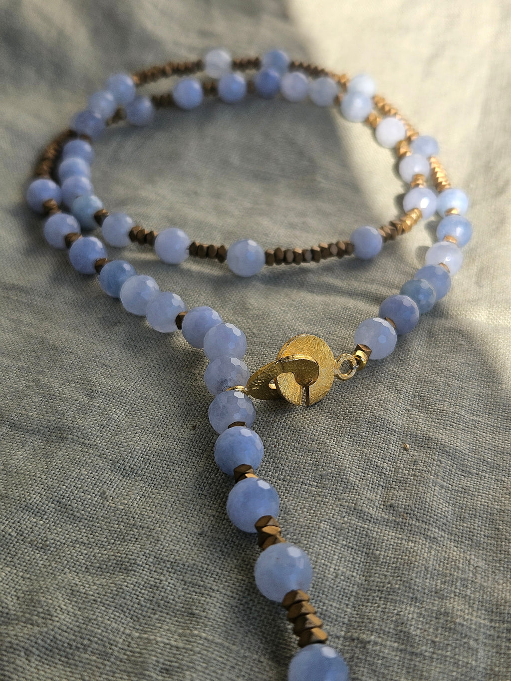 Acvamarina si hematite