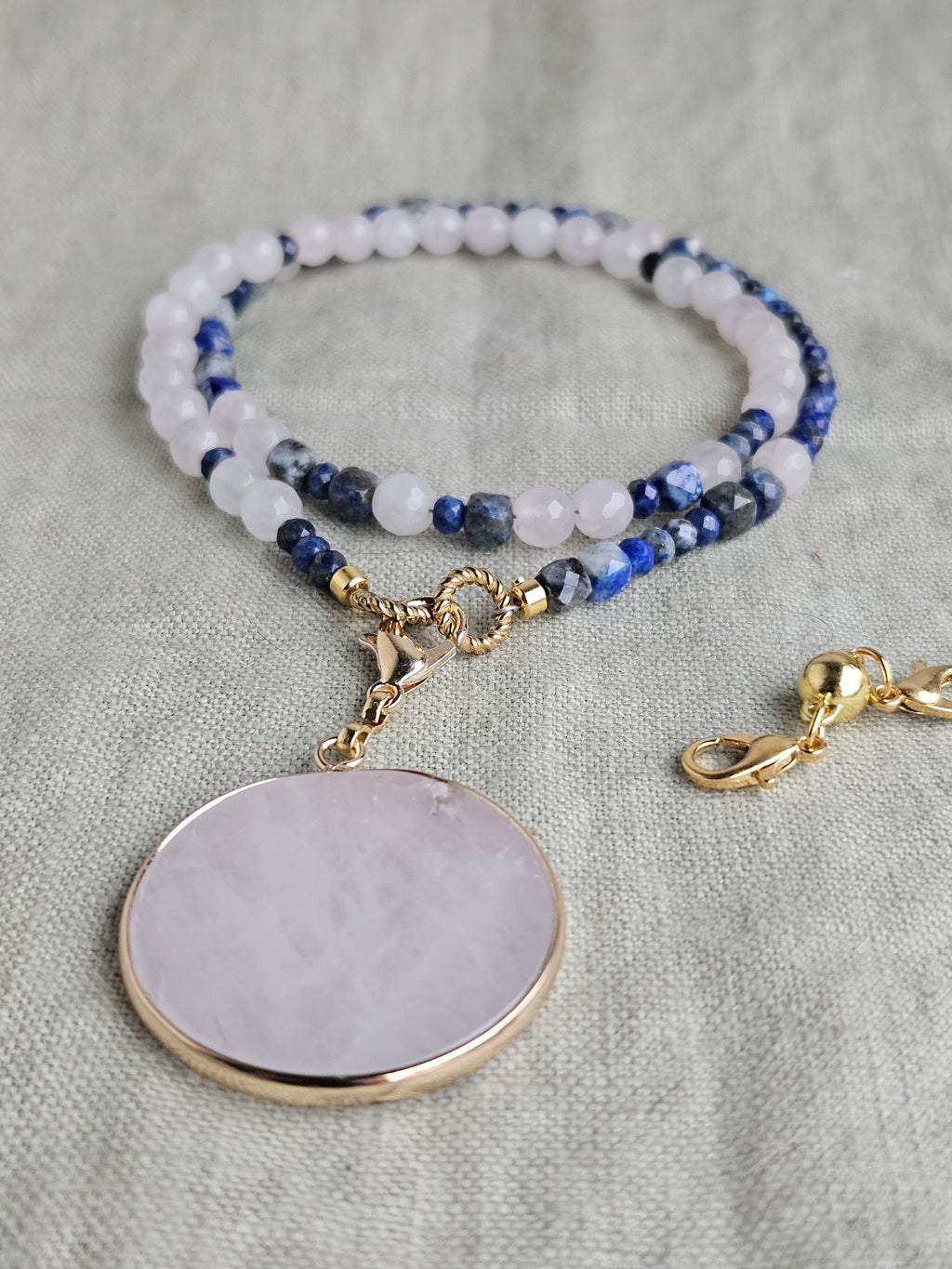 Lapis Lazuli si quart roz