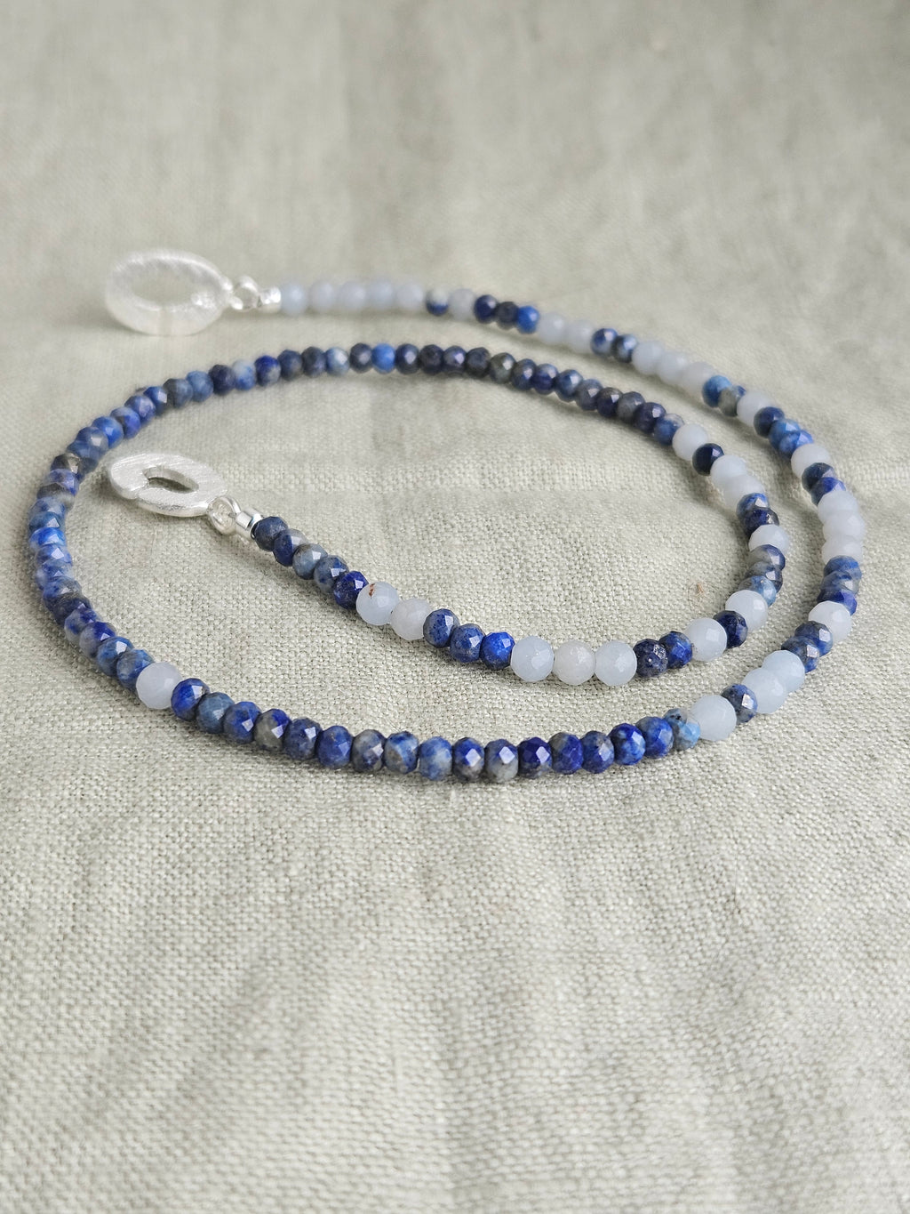 Lapis lazuli si angelit