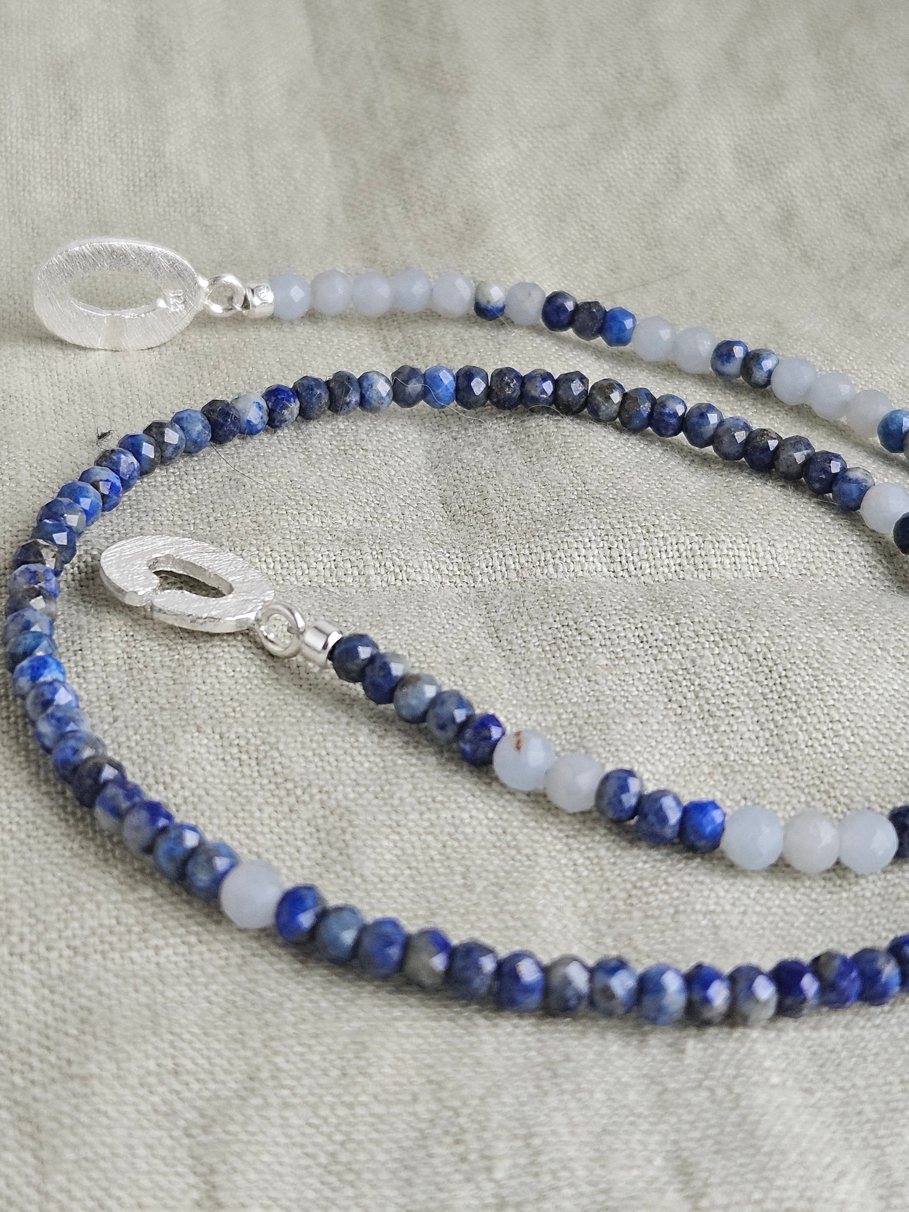 Lapis lazuli si angelit