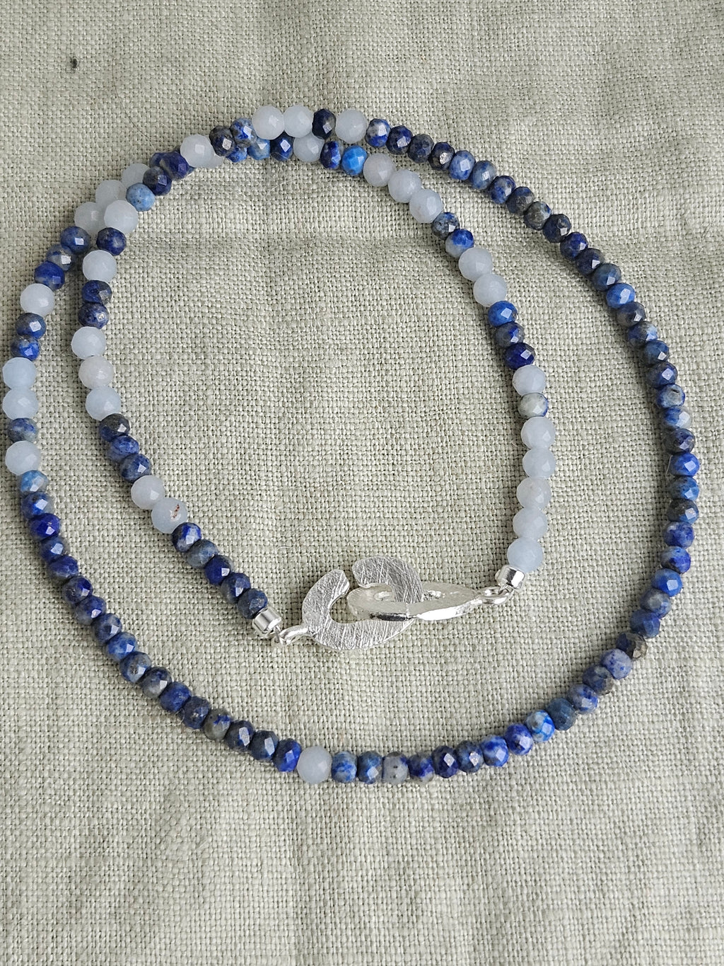 Lapis lazuli si angelit