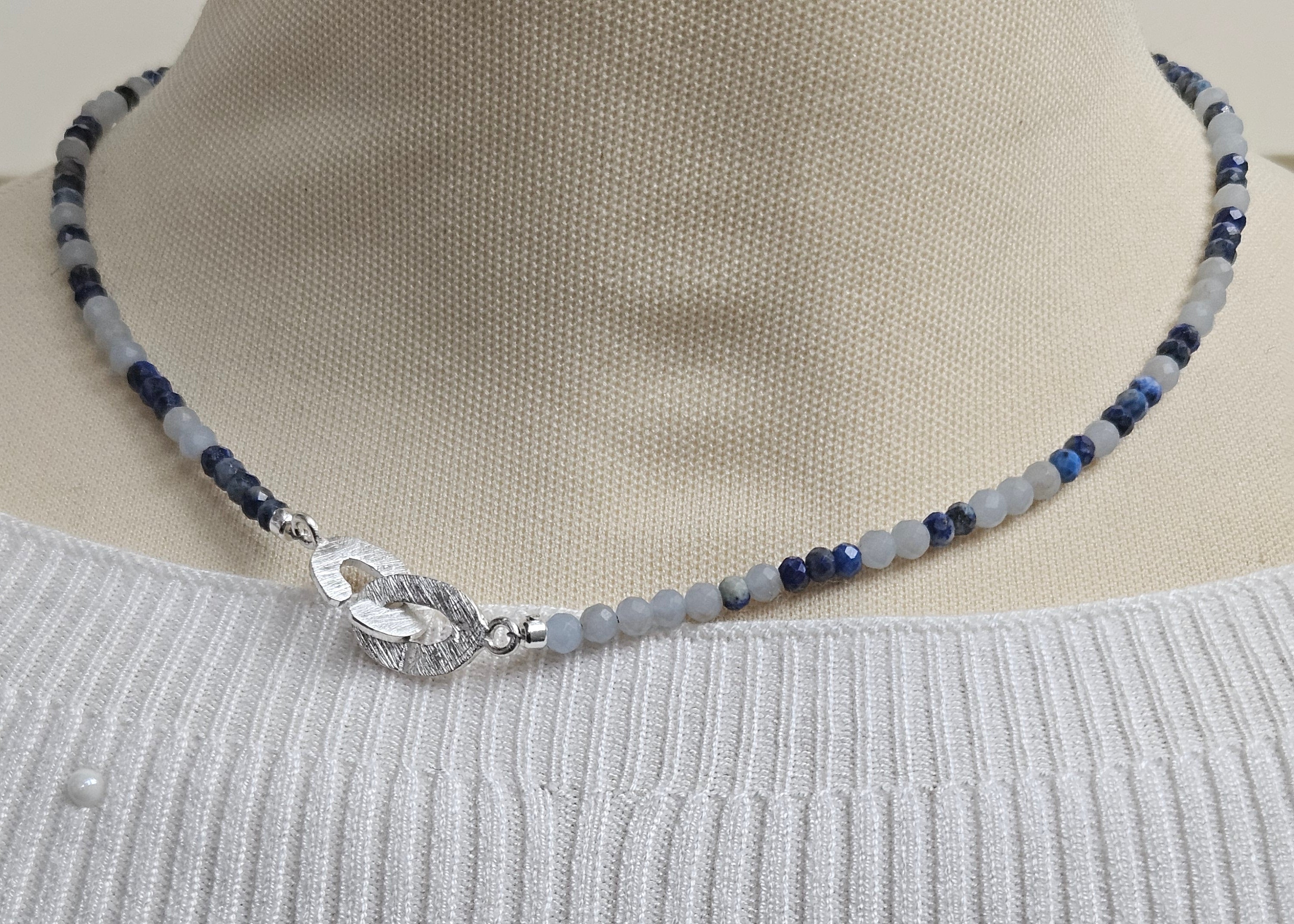 Lapis lazuli si angelit