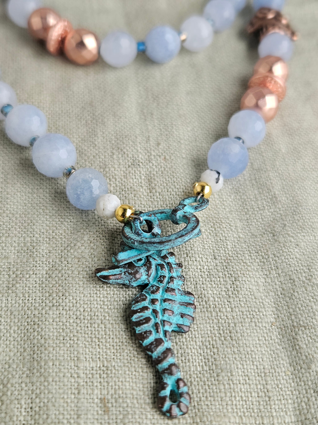 Acvamarina, hematite si sticla Krobo