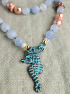 Acvamarina, hematite si sticla Krobo