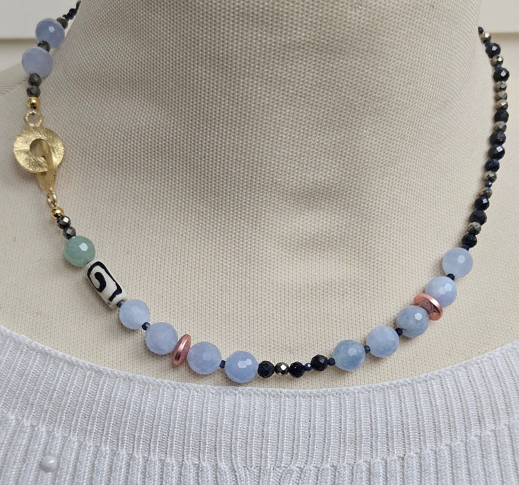 Acvamarina si mix de pietre