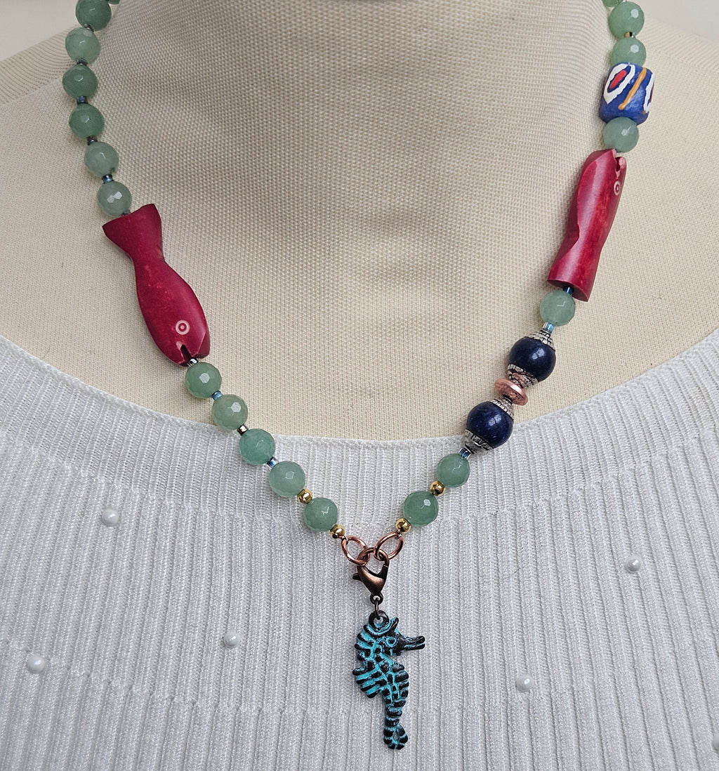 Aventurin, sticla Krobo si lapis lazuli