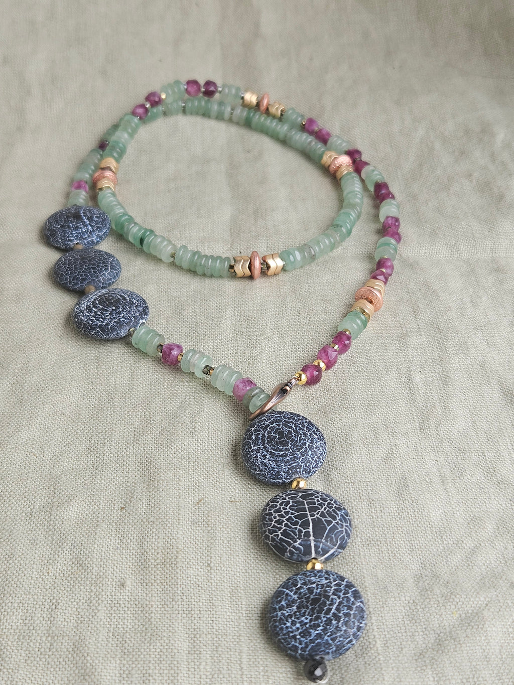 Aventurin, jad si agate cracked